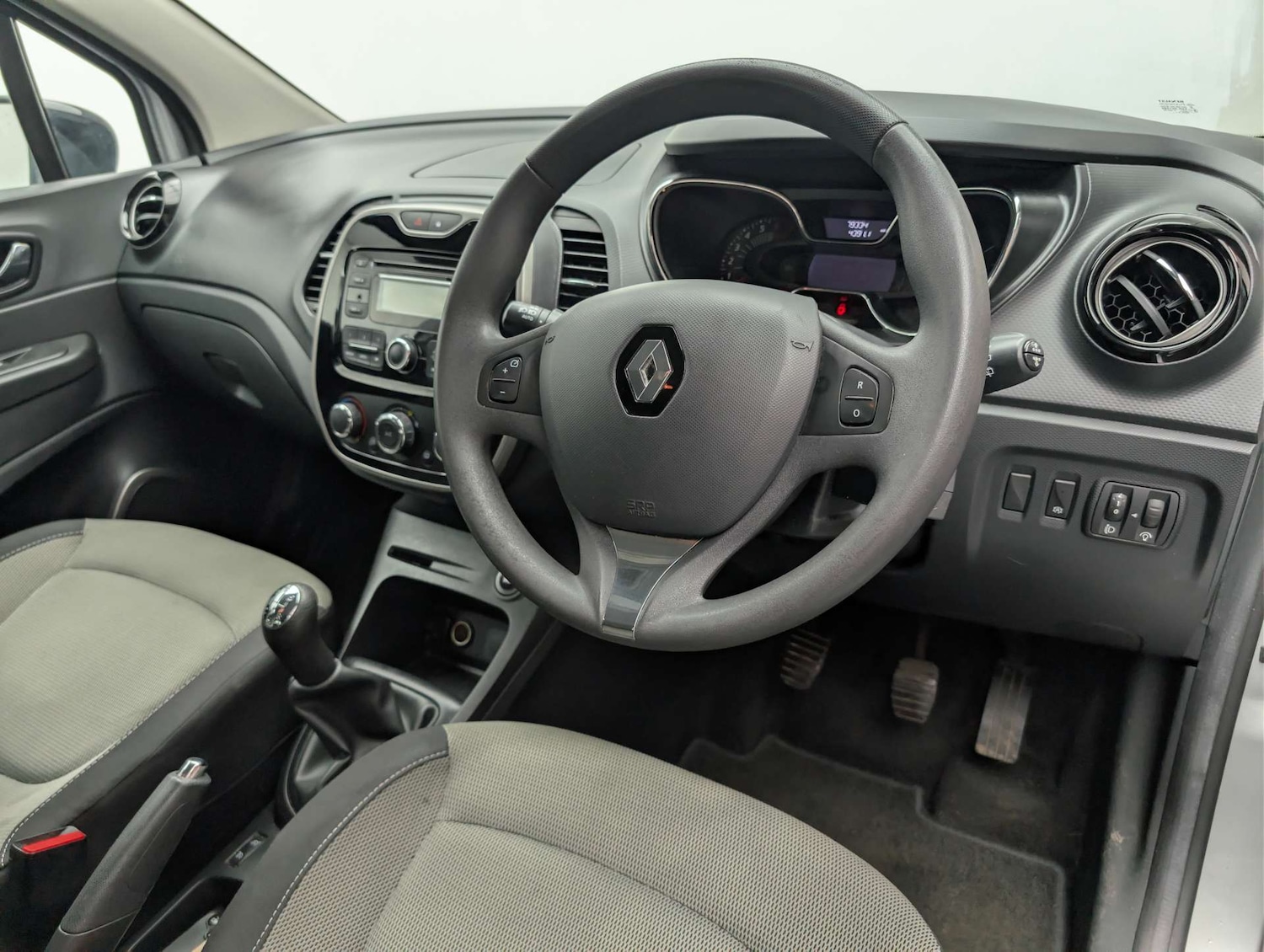 Used Renault Captur 2016 for sale - 78003863: Photo 18