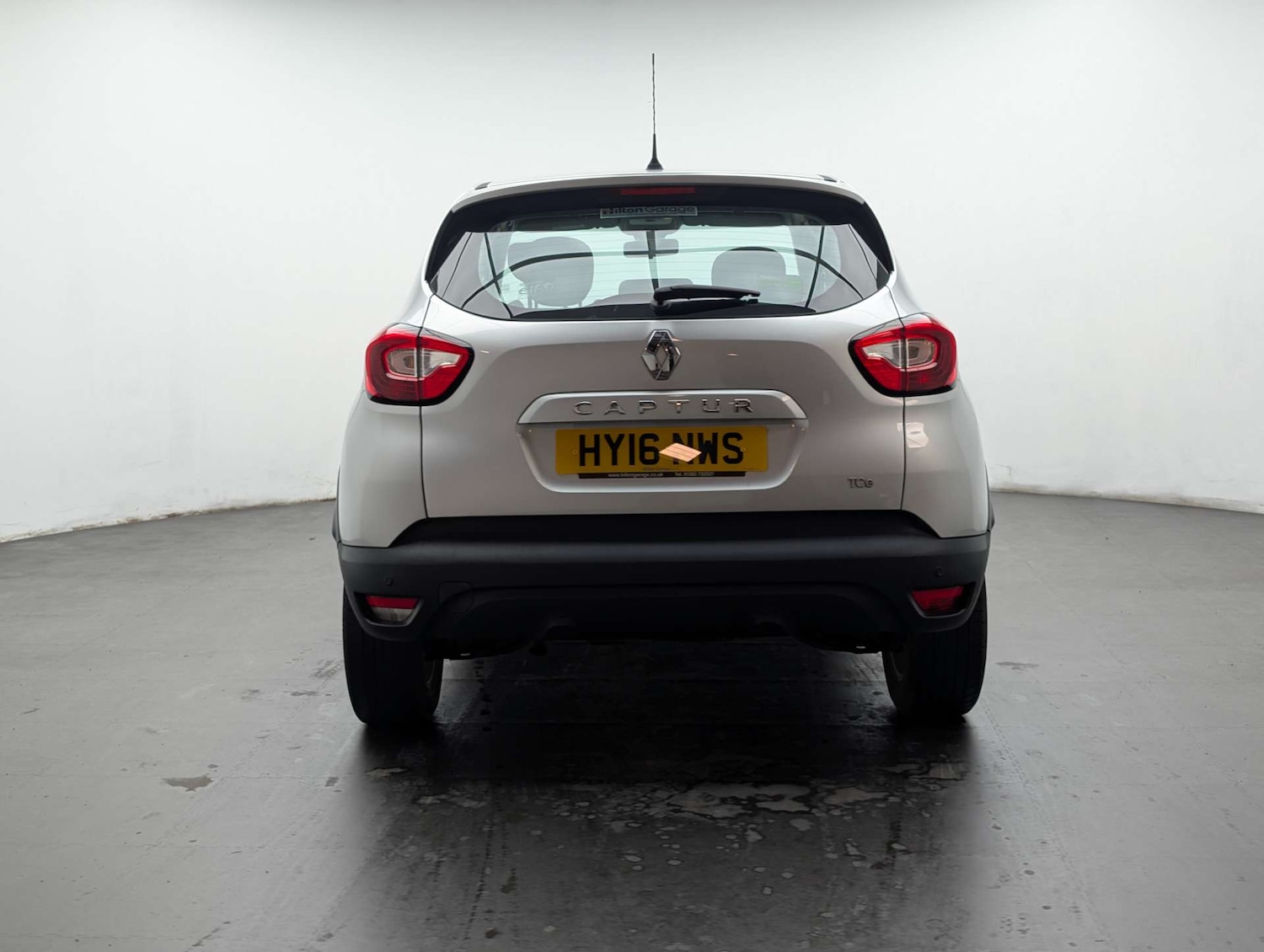 Used Renault Captur 2016 for sale - 78003863: Photo 2