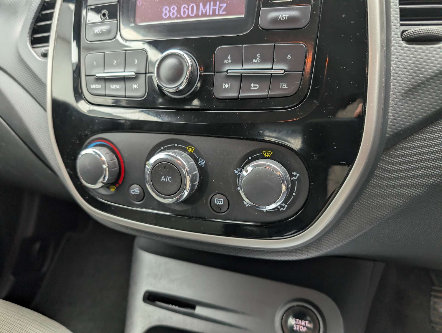 Used Renault Captur 2016 for sale - 78003863: Photo 26