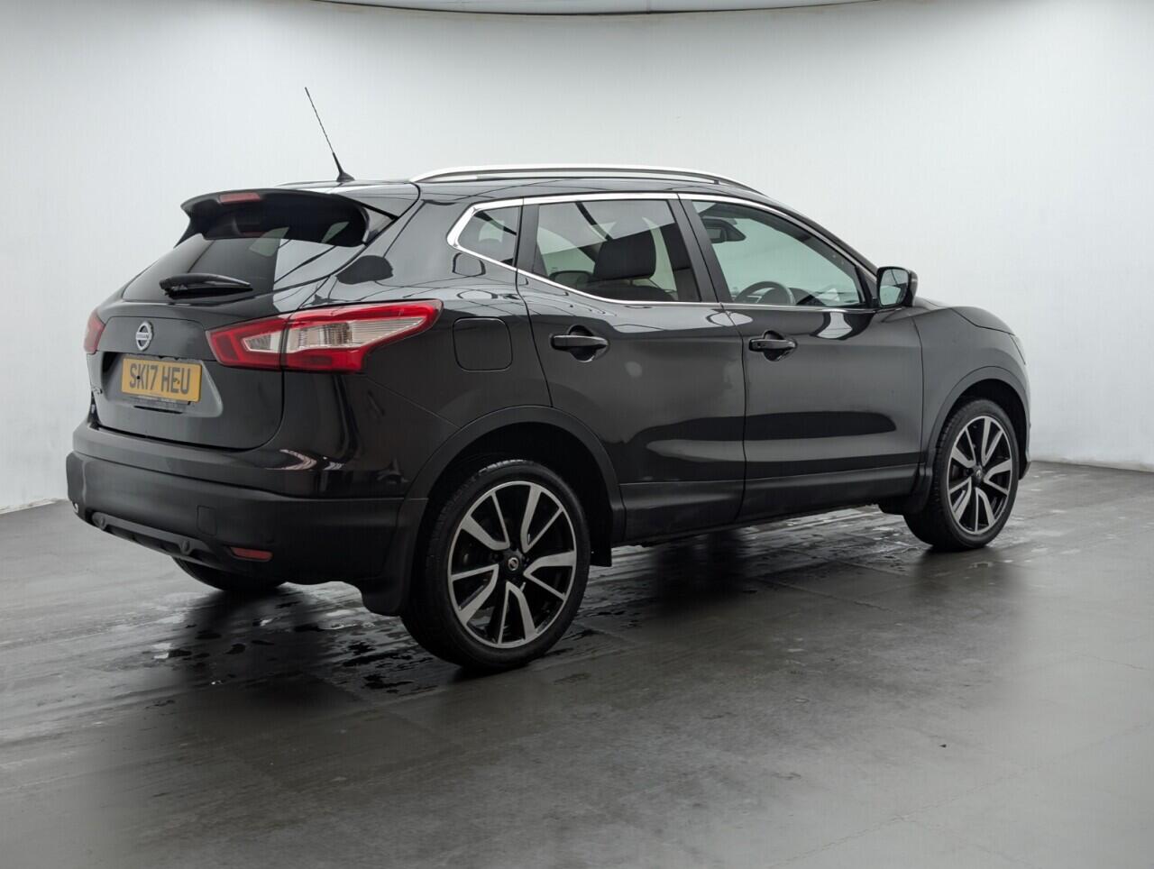 Used Nissan Qashqai for sale - 77625061: Photo 40