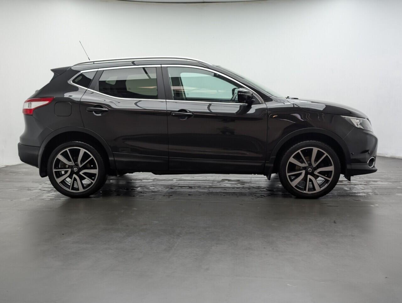 Used Nissan Qashqai for sale - 77625061: Photo 41