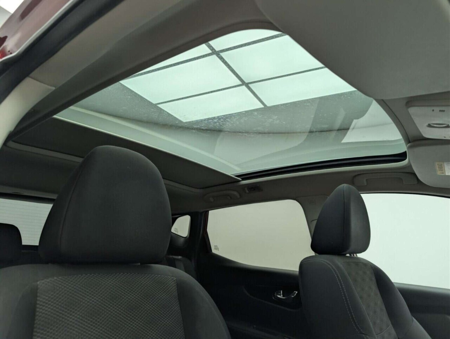 Used Nissan Qashqai 2016 for sale - 77714102: Photo 21