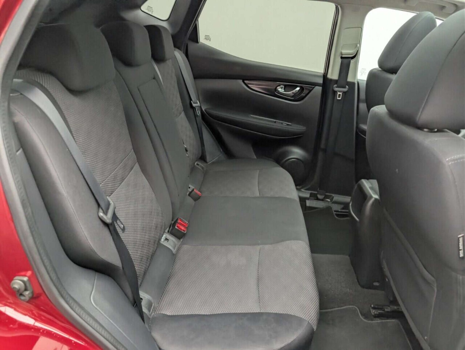 Used Nissan Qashqai 2016 for sale - 77714102: Photo 23