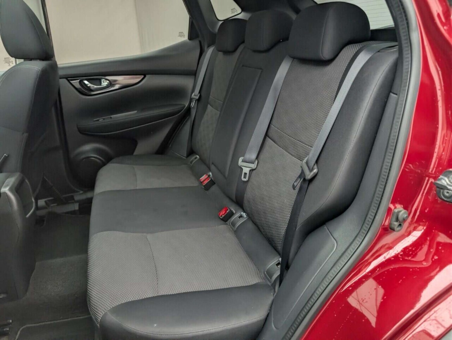 Used Nissan Qashqai 2016 for sale - 77714102: Photo 25