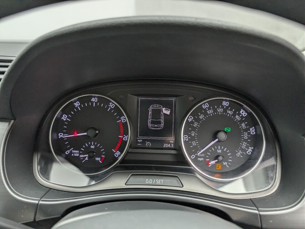 Used Skoda Fabia 2017 for sale - 77040309: Photo 17