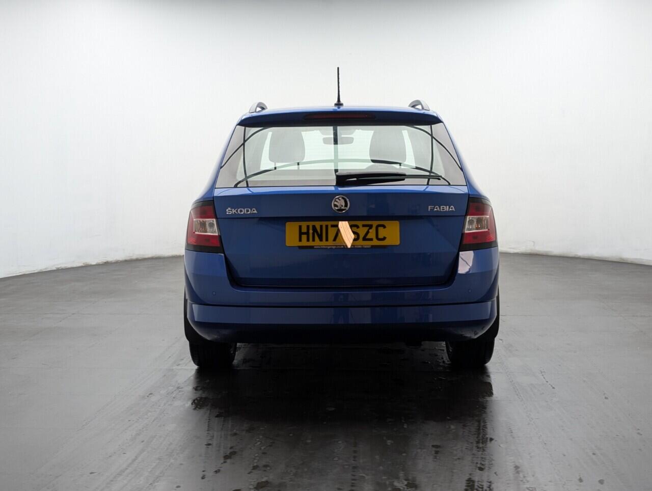 Used Skoda Fabia 2017 for sale - 77040309: Photo 7