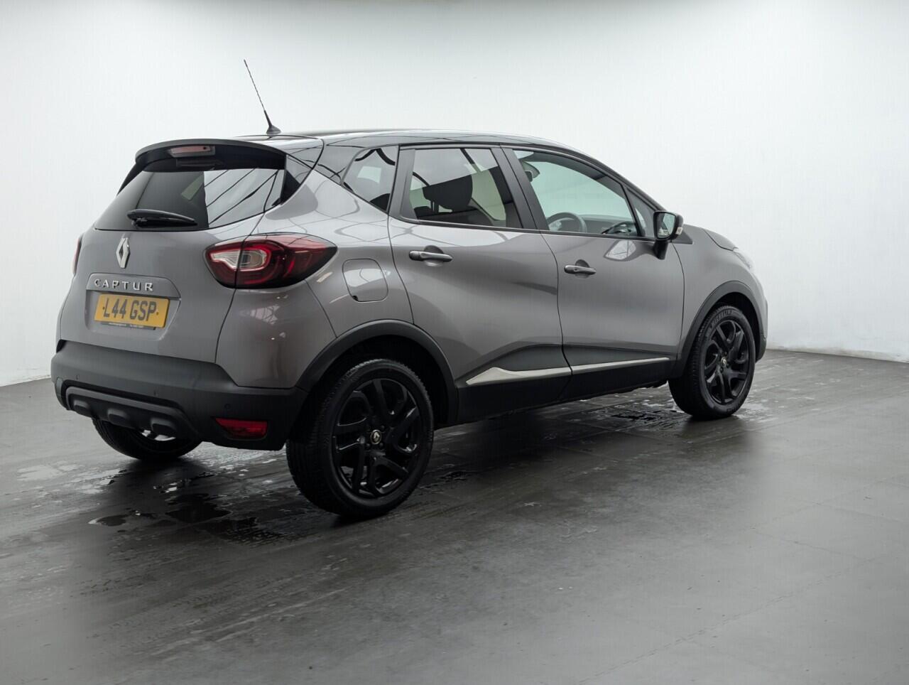 Used Renault Captur 2019 for sale - 77550175: Photo 8