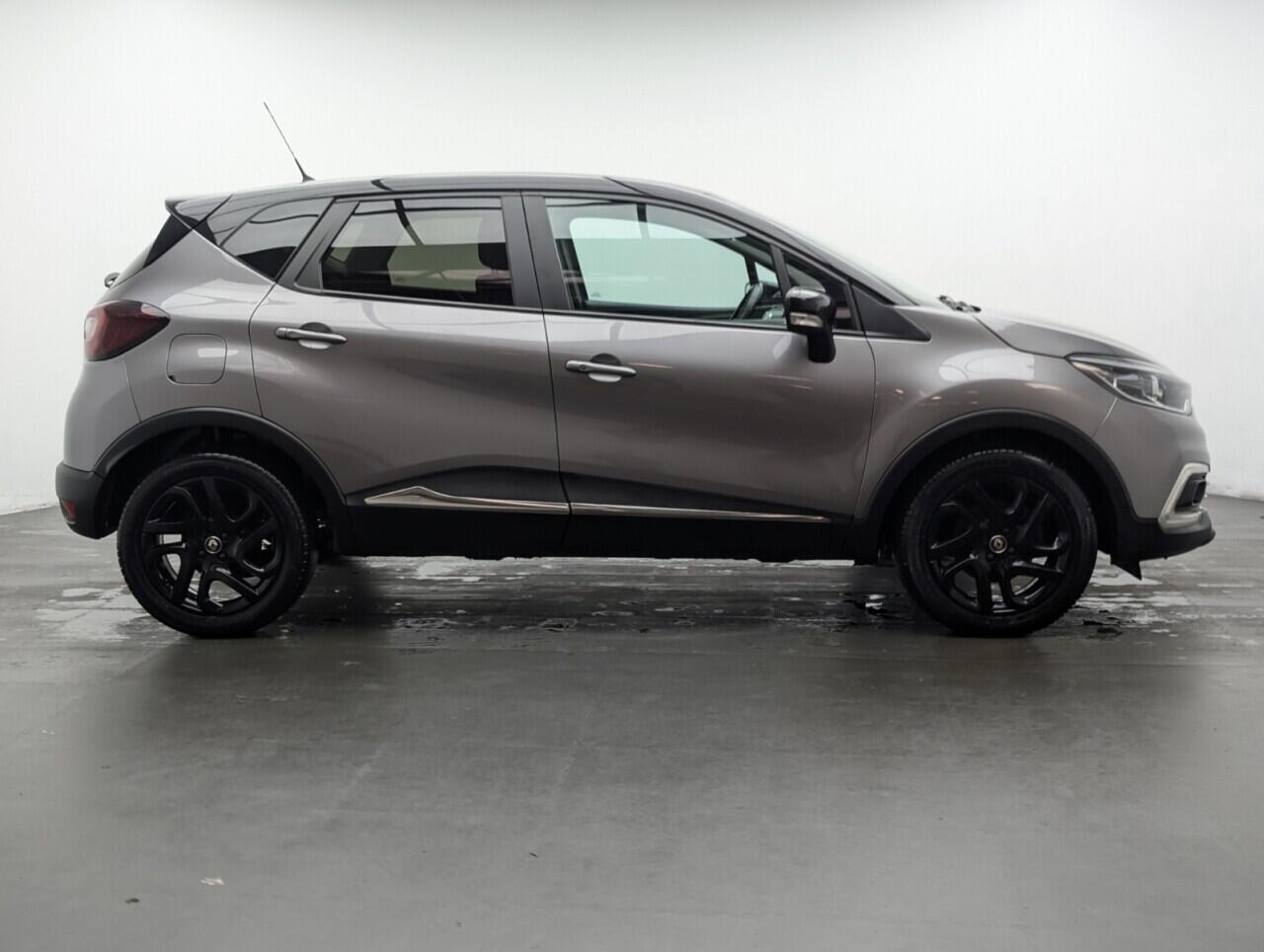 Used Renault Captur 2019 for sale - 77550175: Photo 9