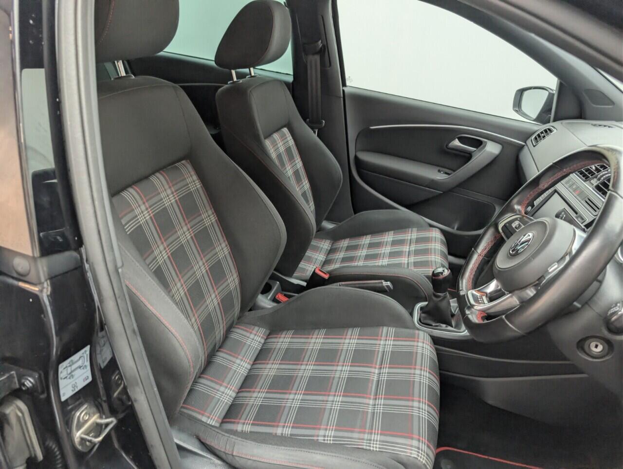 Used Volkswagen Polo 2017 for sale - 77057217: Photo 11