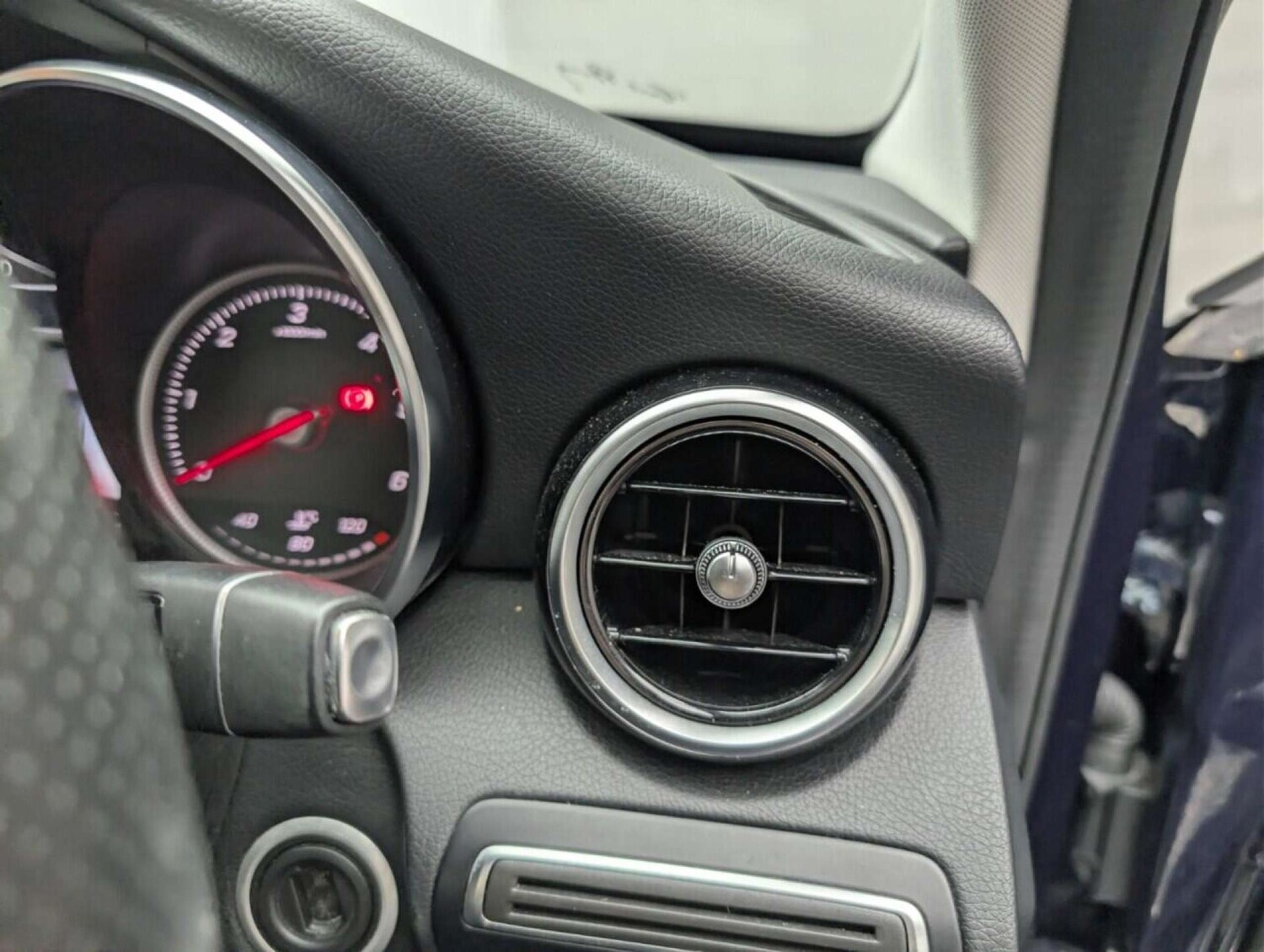 Used Mercedes-Benz C Class 2018 for sale - 77713519: Photo 20