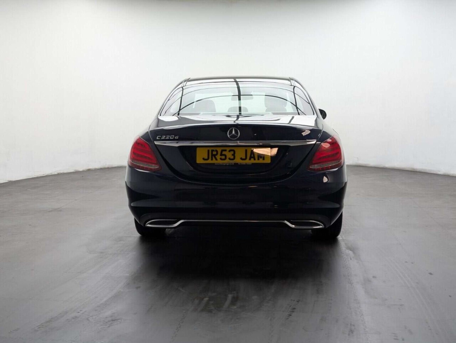 Used Mercedes-Benz C Class 2018 for sale - 77713519: Photo 7