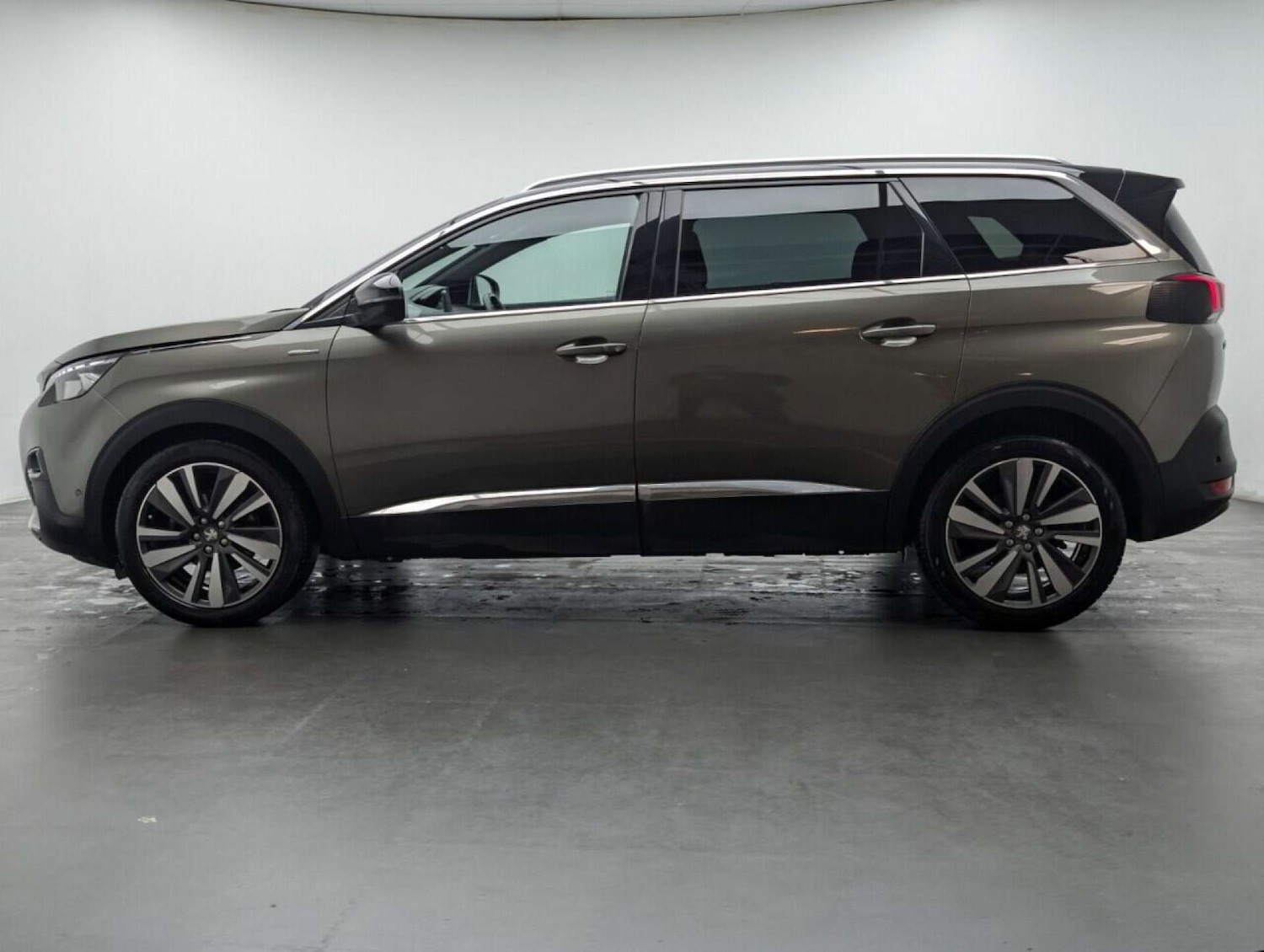 Used Peugeot 5008 2019 for sale - 77714250: Photo 5
