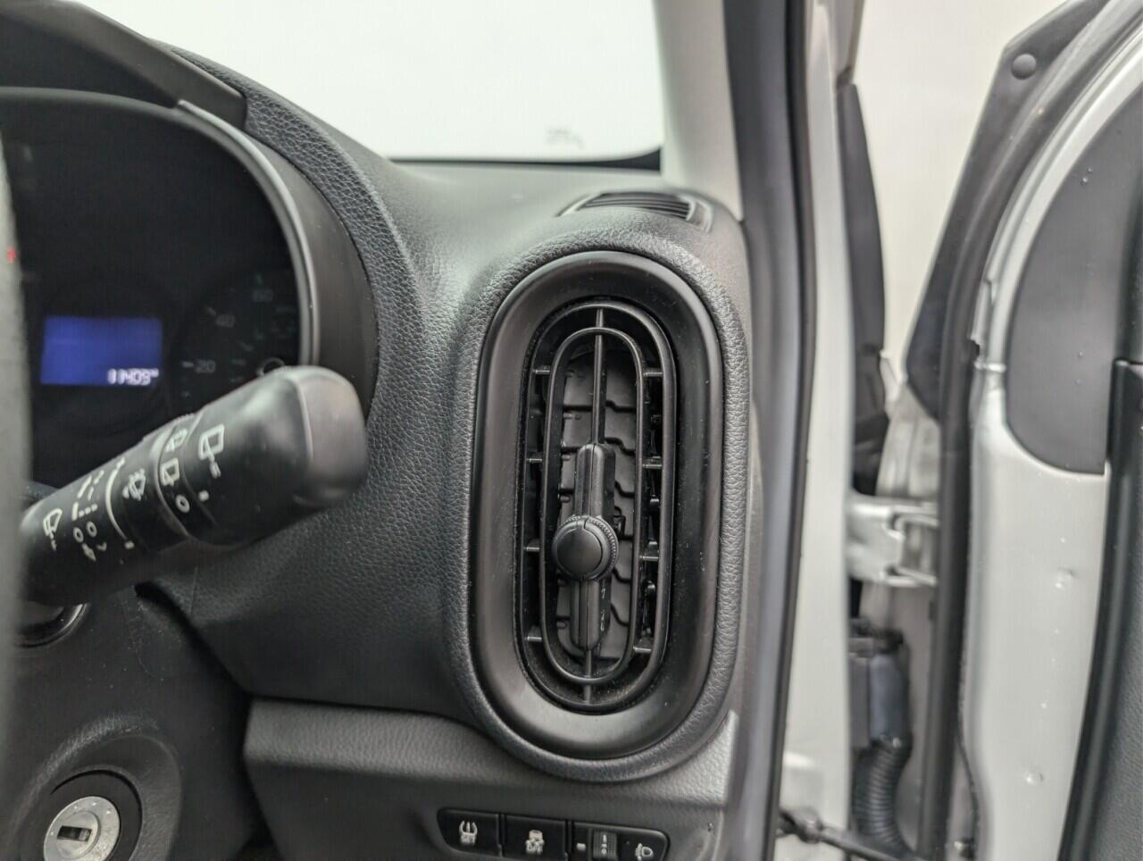 Used Kia Picanto 2023 for sale - 77440442: Photo 19