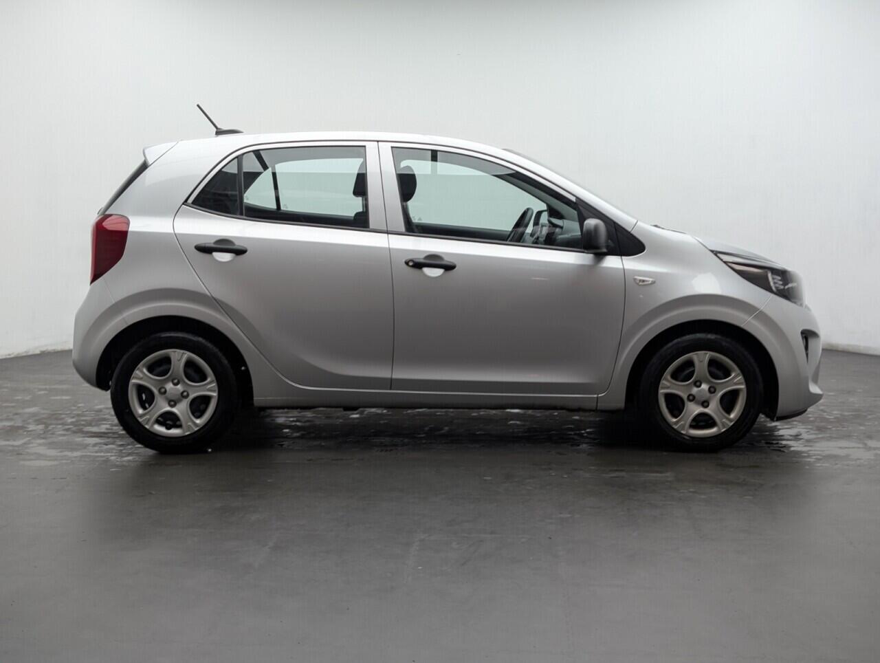Used Kia Picanto 2023 for sale - 77440442: Photo 9