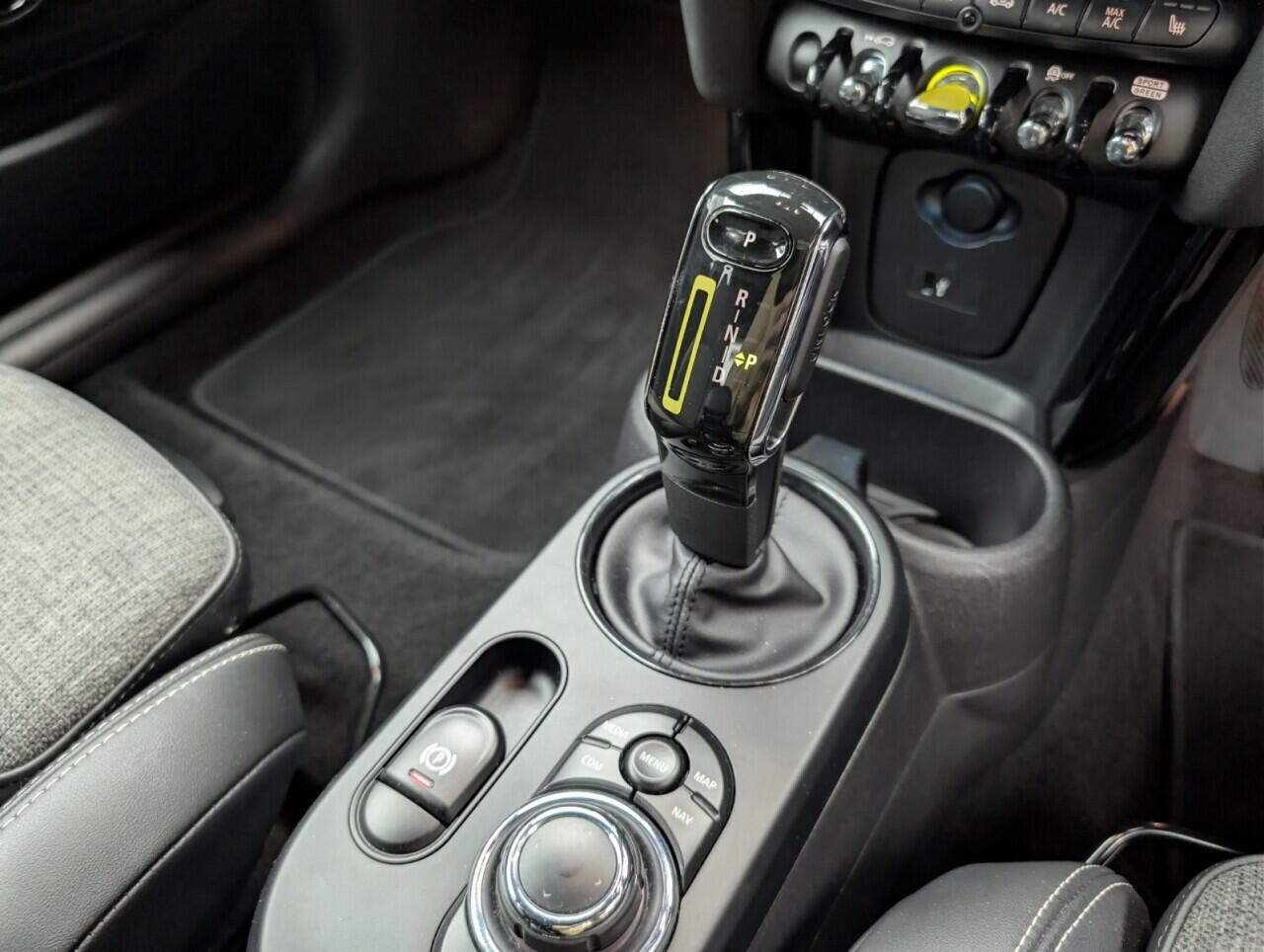 Used MINI Electric Hatch 2021 for sale - 76458145: Photo 17