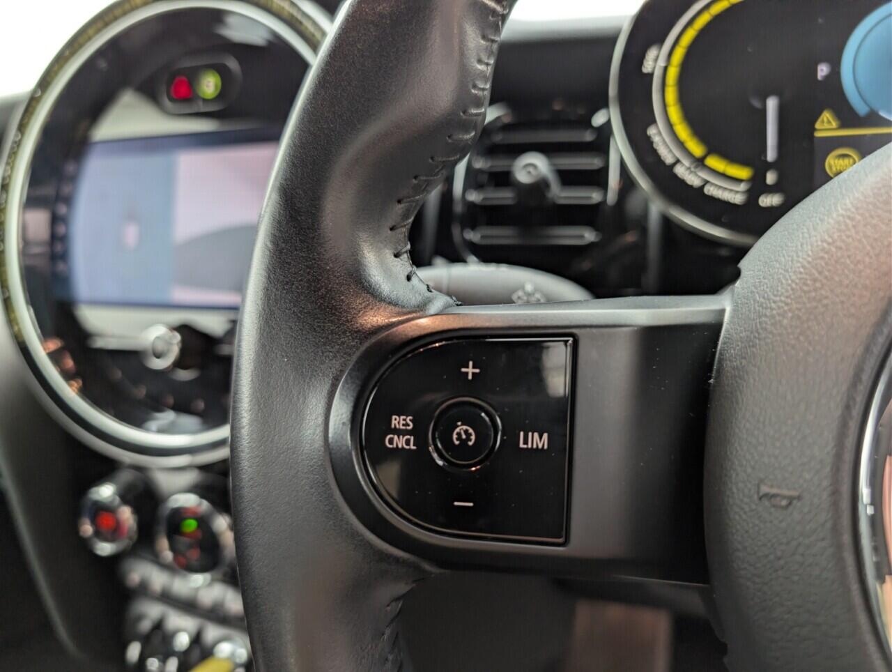 Used MINI Electric Hatch 2021 for sale - 76458145: Photo 19