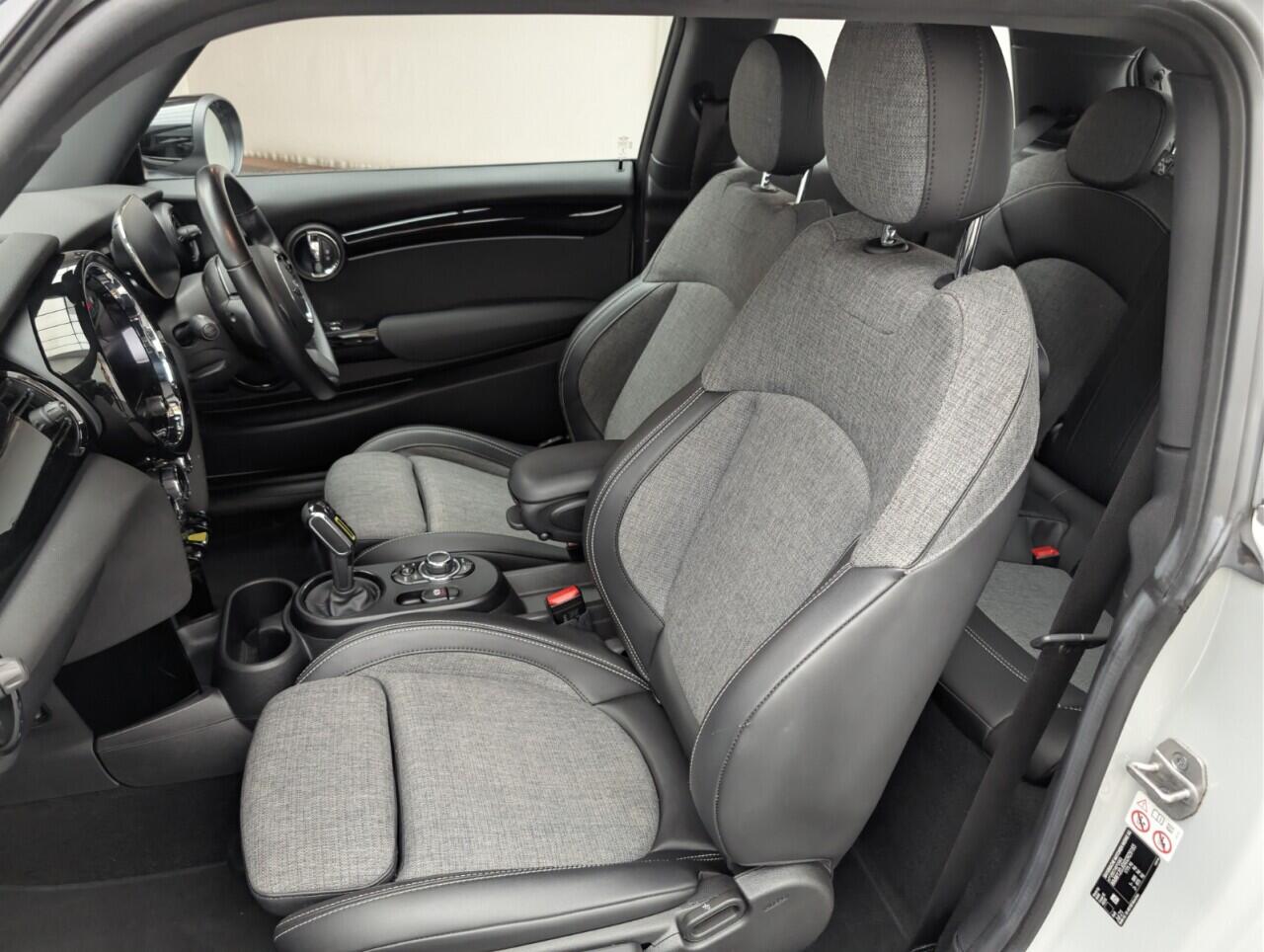 Used MINI Electric Hatch 2021 for sale - 76458145: Photo 27