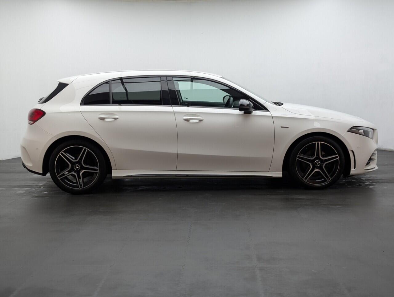 Used Mercedes-Benz A-Class 2021 for sale - 76657275: Photo 9