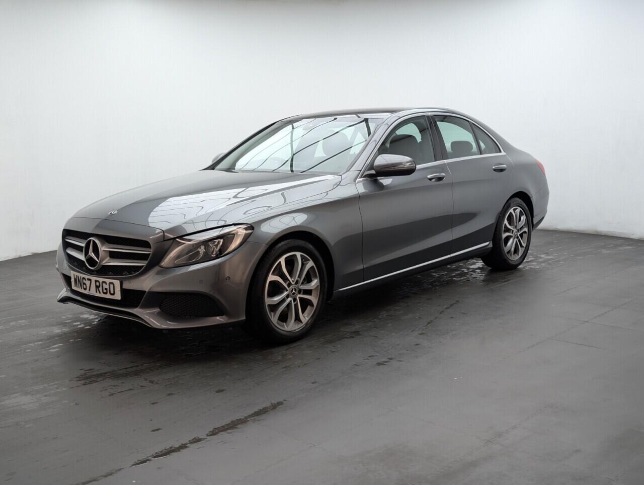 Used Mercedes-Benz C Class 2017 for sale - 76780828: Photo 4