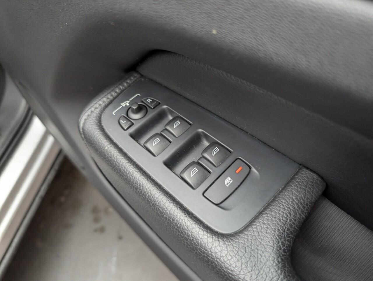 Used Volvo XC60 2018 for sale - 76659357: Photo 22