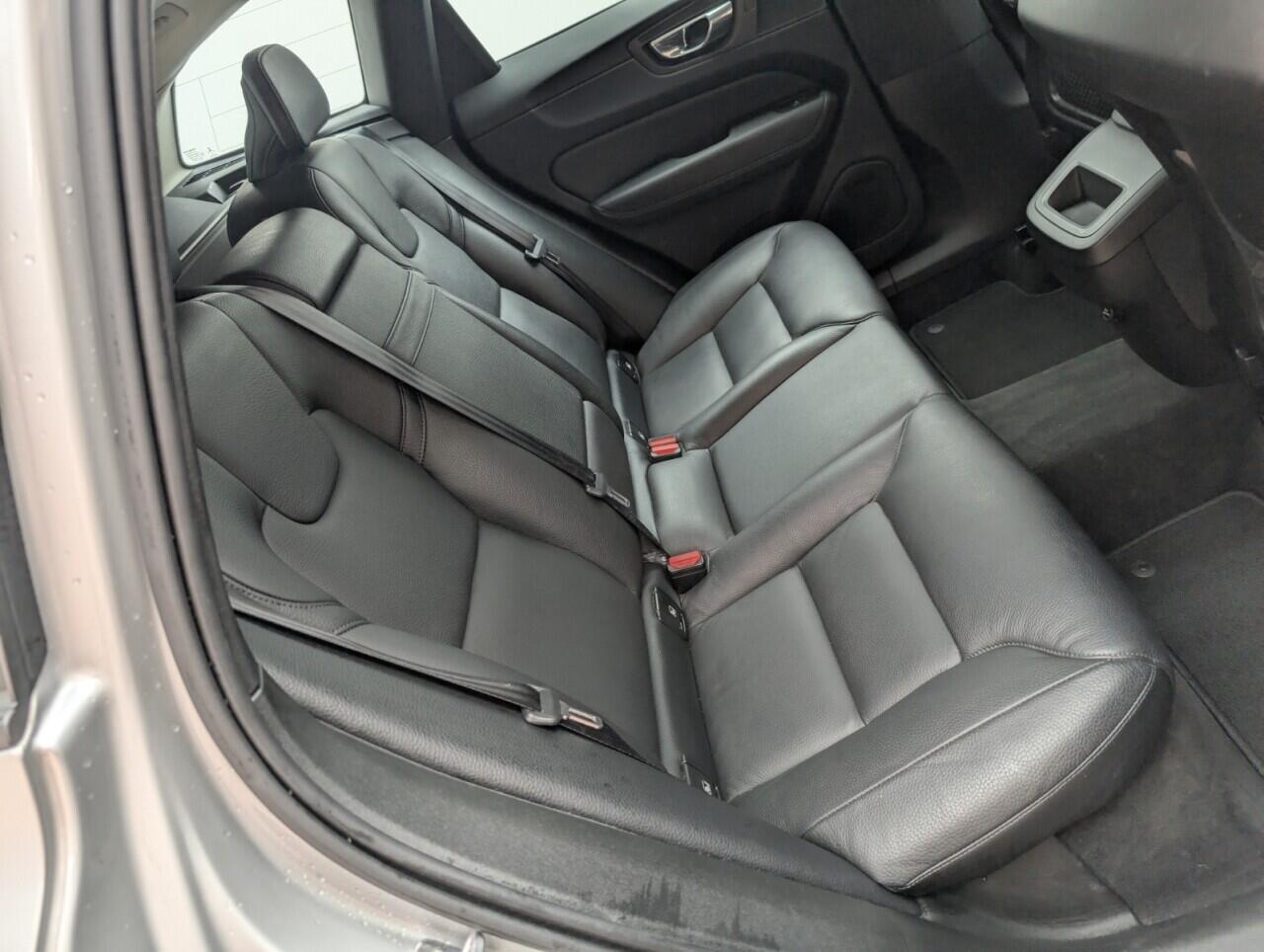 Used Volvo XC60 2018 for sale - 76659357: Photo 26