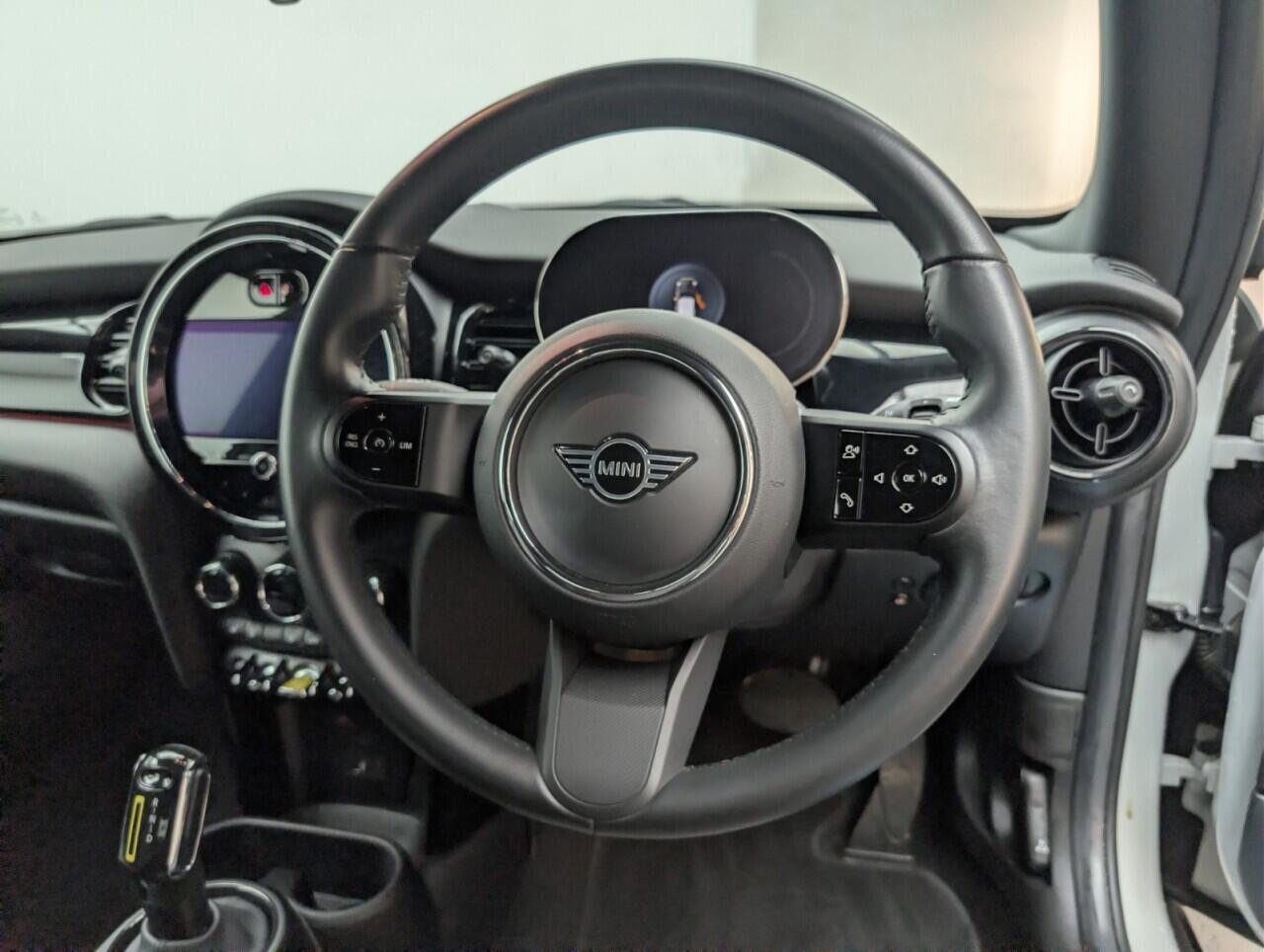 Used MINI Electric Hatch 2022 for sale - 76742933: Photo 20