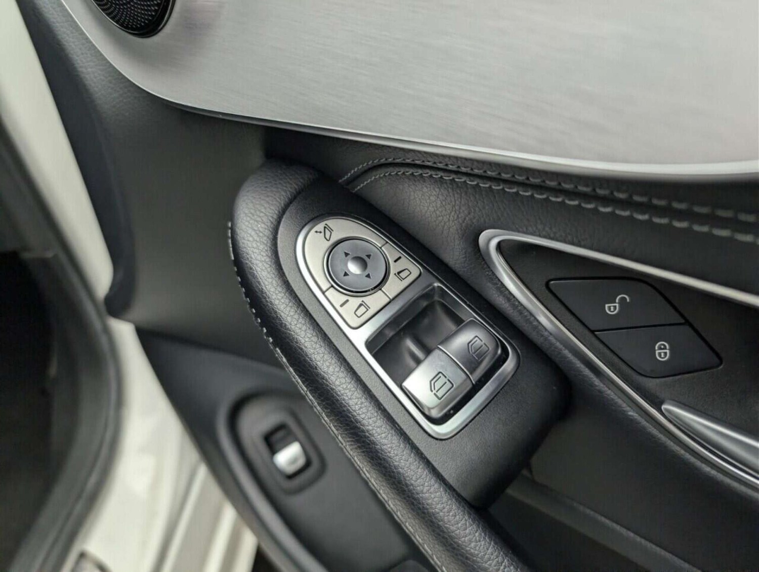 Used Mercedes-Benz C Class 2018 for sale - 77713031: Photo 20