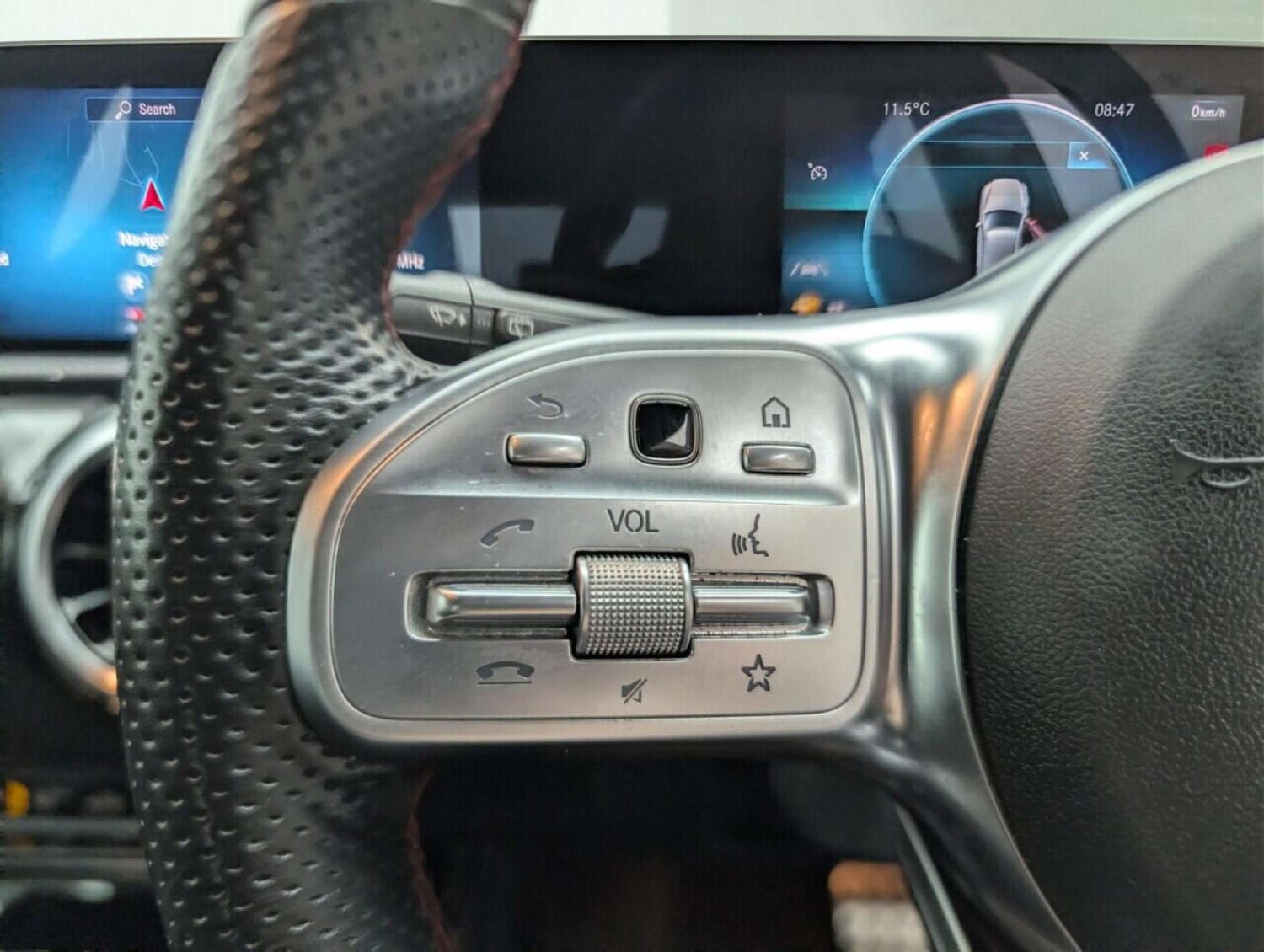 Used Mercedes-Benz A-Class 2018 for sale - 77714451: Photo 20