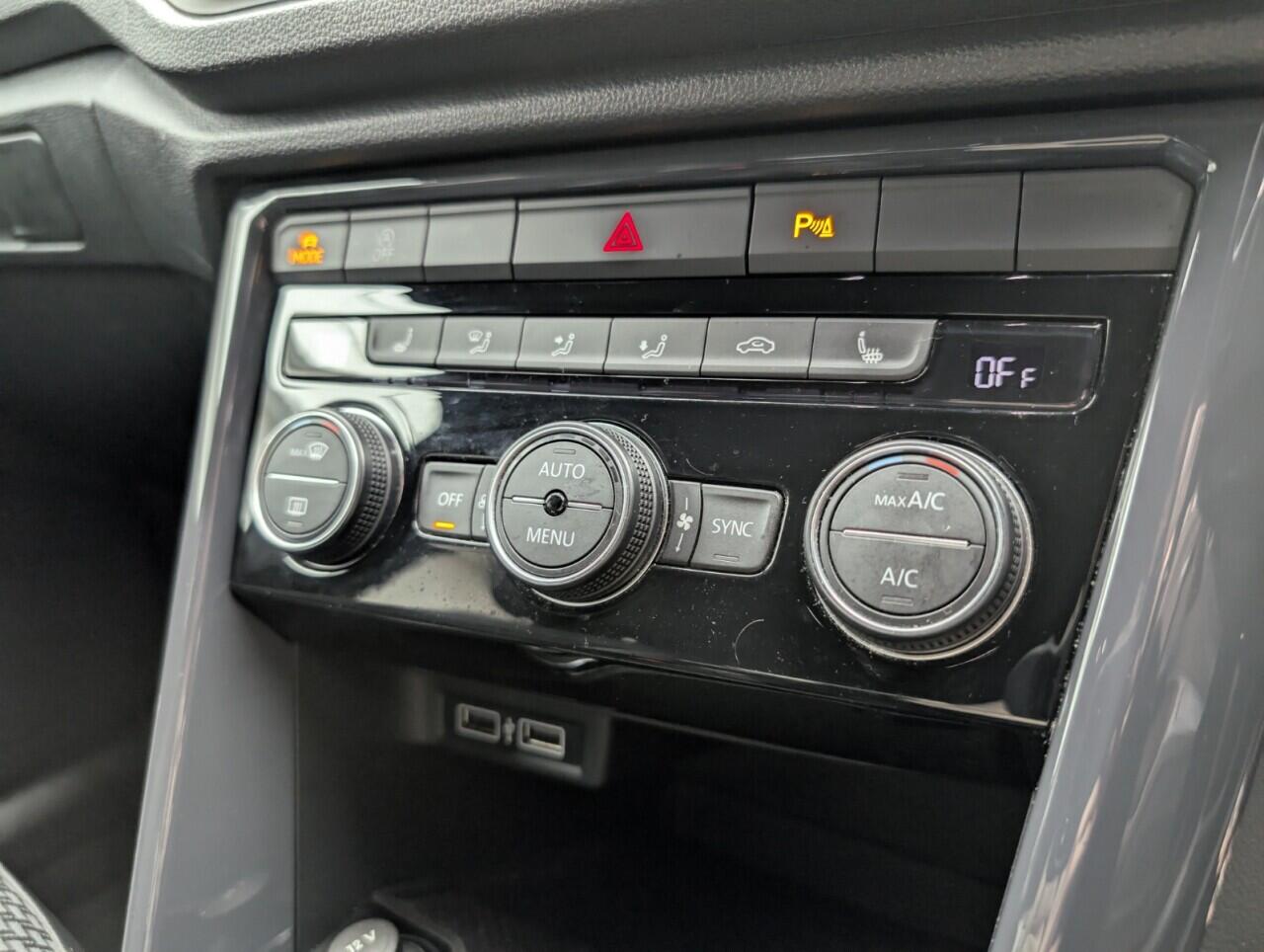 Used Volkswagen T-Roc 2020 for sale - 76423782: Photo 16