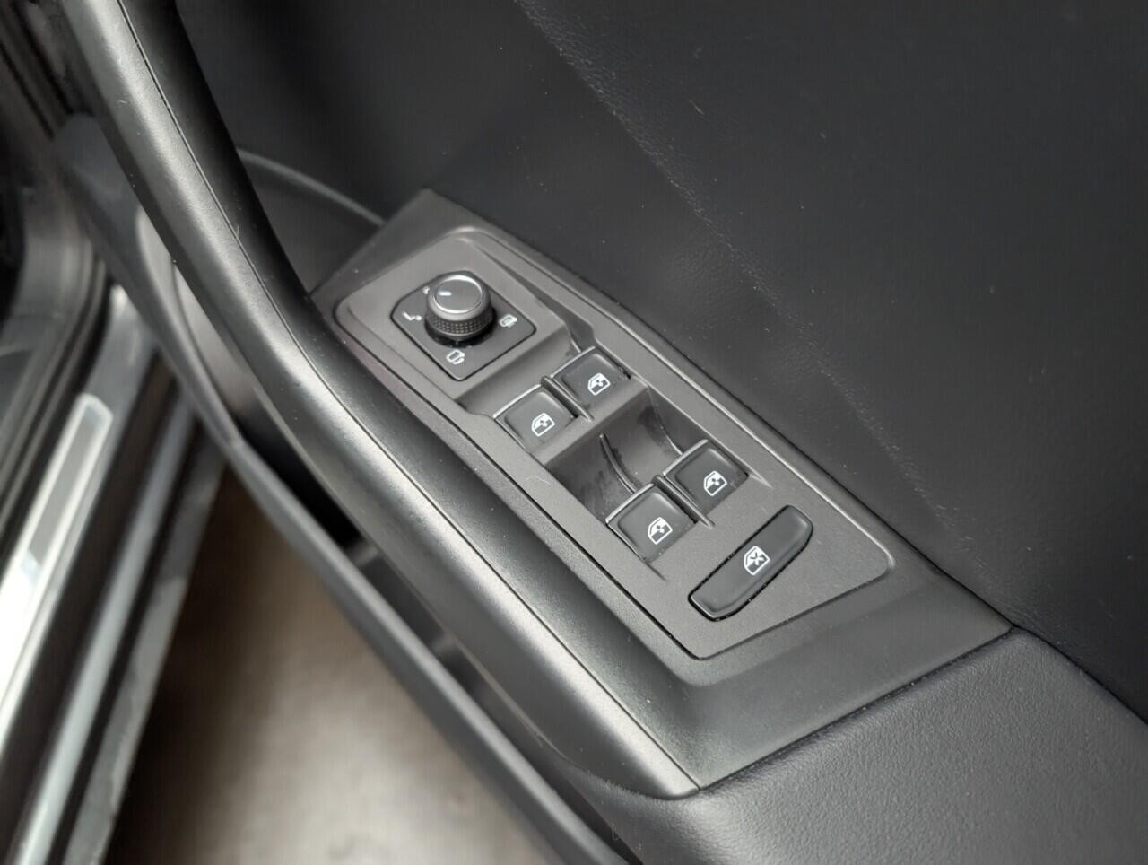 Used Volkswagen T-Roc 2020 for sale - 76423782: Photo 22