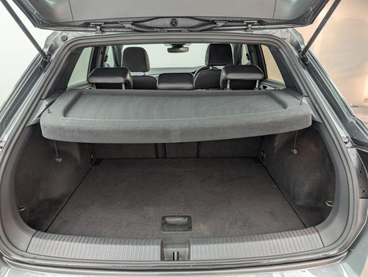 Used Volkswagen T-Roc 2020 for sale - 76423782: Photo 26