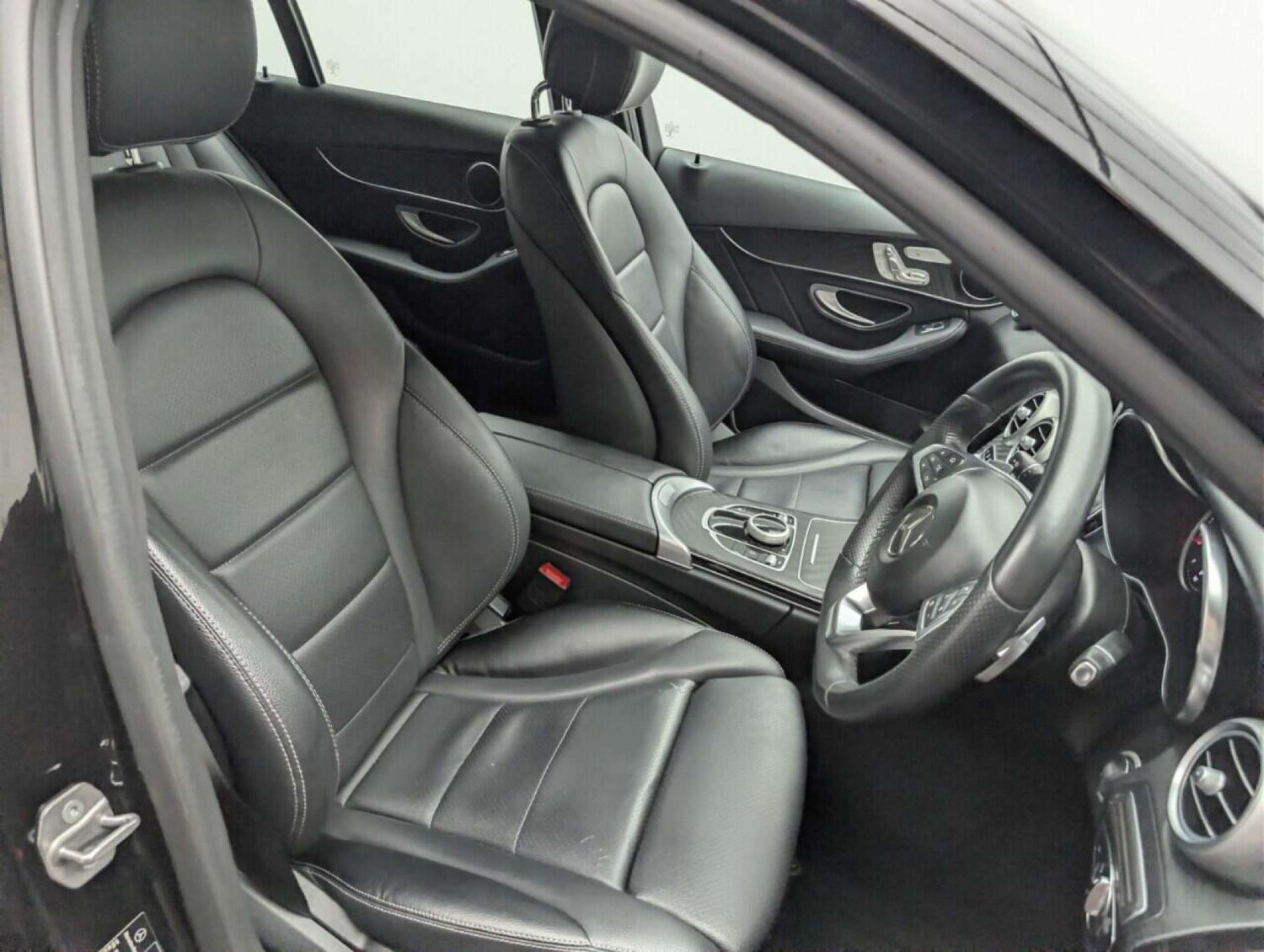 Used Mercedes-Benz C Class 2017 for sale - 77713507: Photo 12