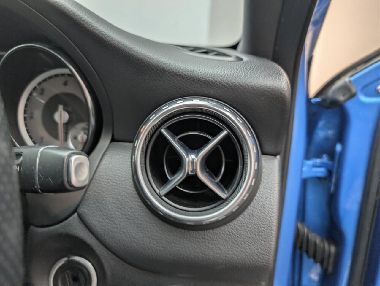 Used Mercedes-Benz GLA 2015 for sale - 77396679: Photo 20