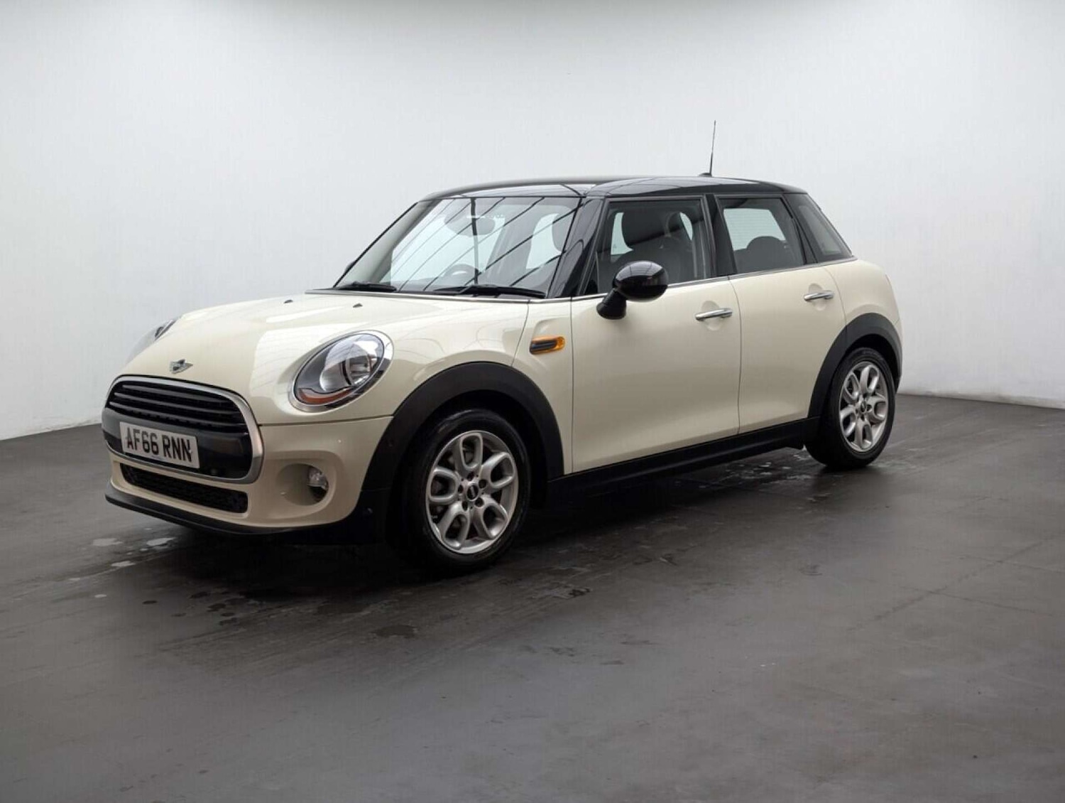Used MINI Hatch 2016 for sale - 77713257: Photo 4