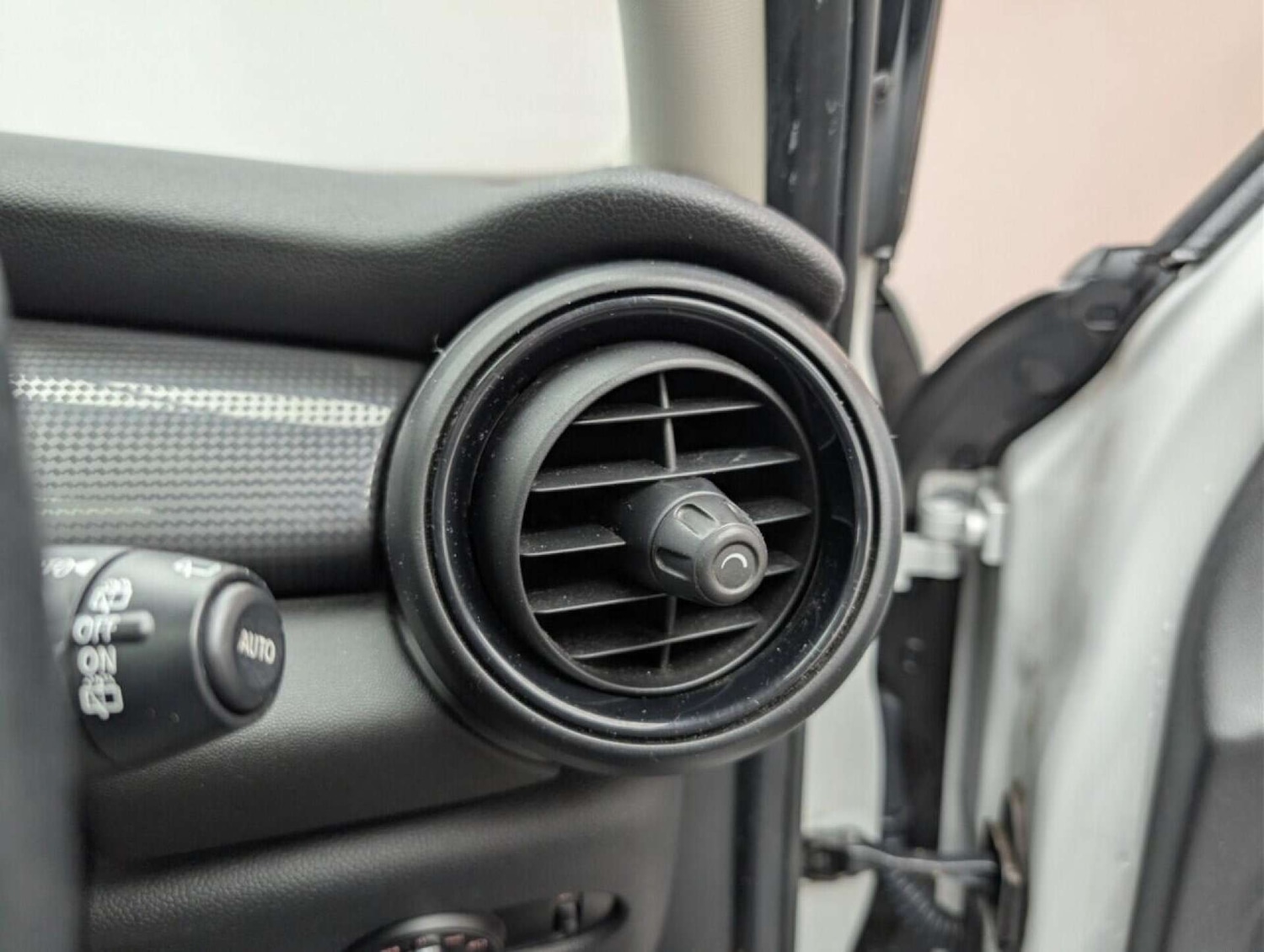 Used MINI Hatch 2016 for sale - 77805473: Photo 18