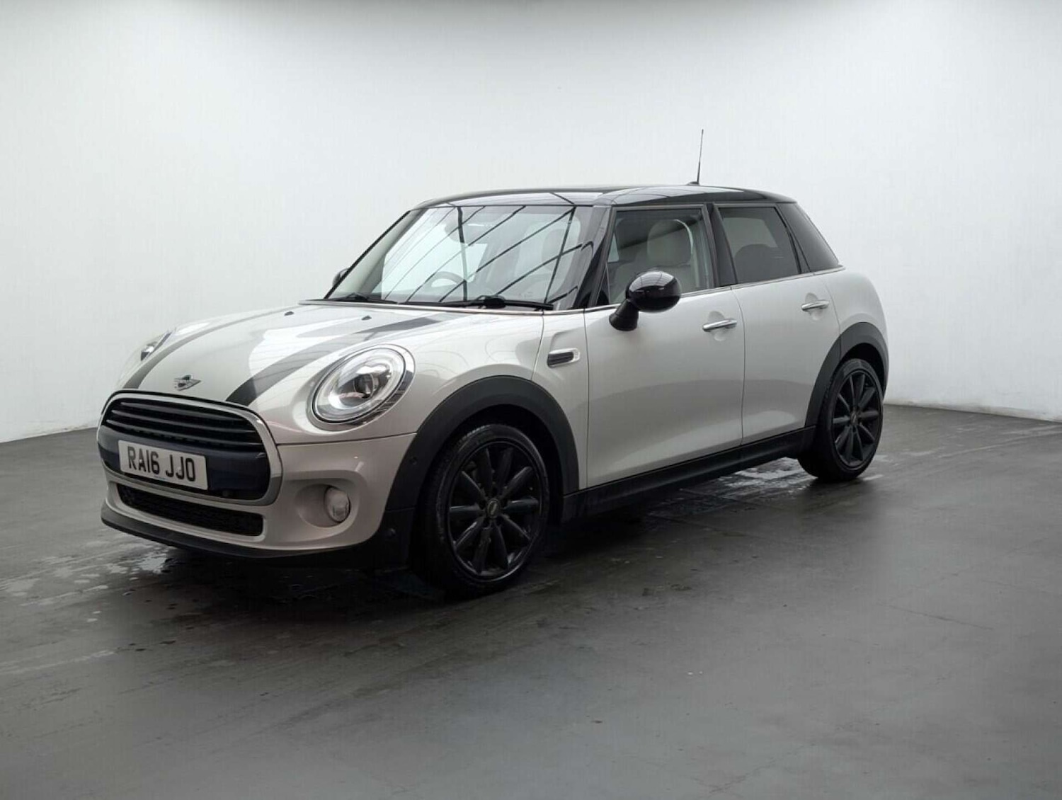 Used MINI Hatch 2016 for sale - 77805473: Photo 4