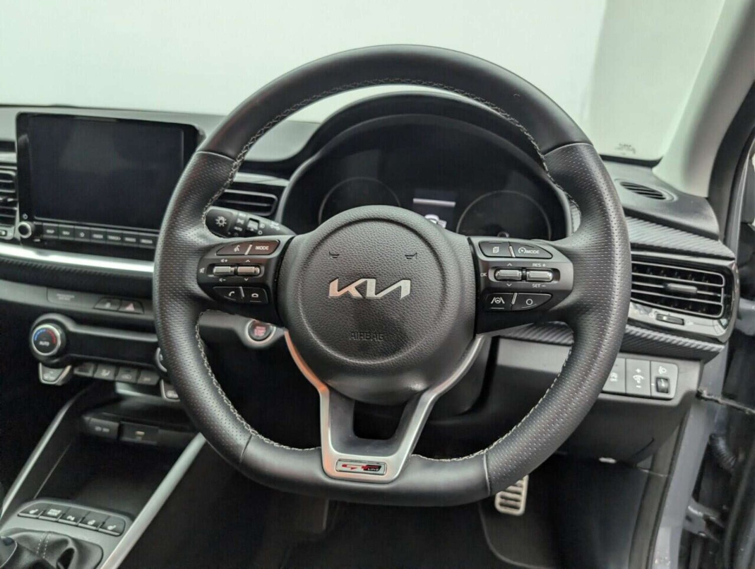 Used Kia Stonic 2022 for sale - 77714001: Photo 21