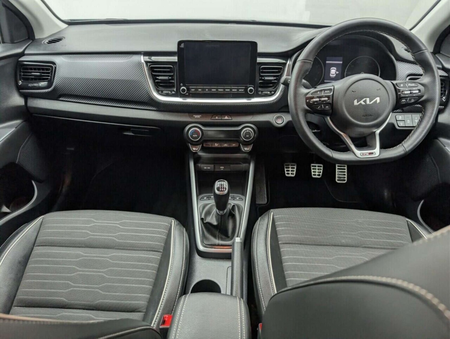 Used Kia Stonic 2022 for sale - 77714001: Photo 22