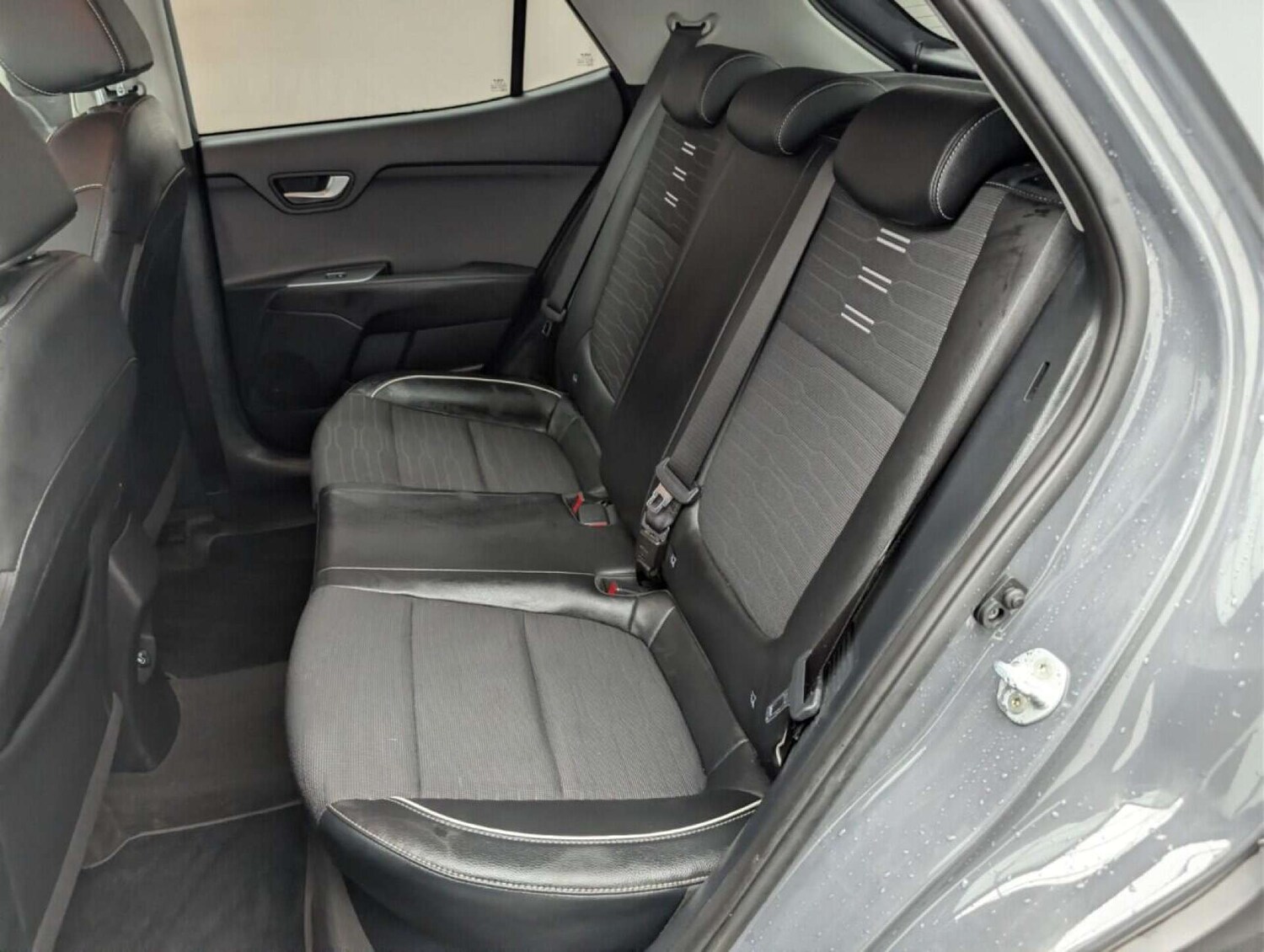 Used Kia Stonic 2022 for sale - 77714001: Photo 25