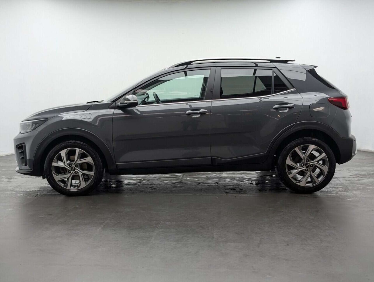 Used Kia Stonic 2022 for sale - 77714001: Photo 5