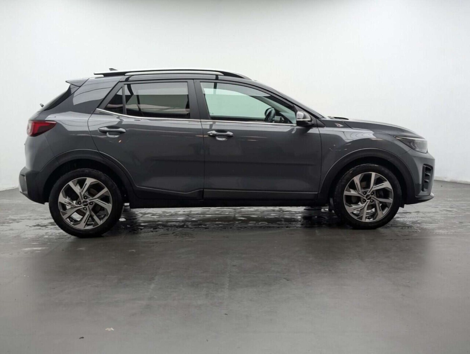 Used Kia Stonic 2022 for sale - 77714001: Photo 9