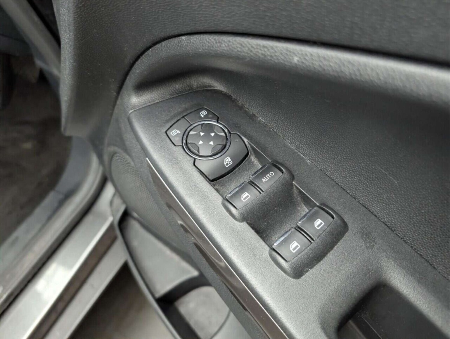 Used Ford Ecosport 2018 for sale - 77713060: Photo 21