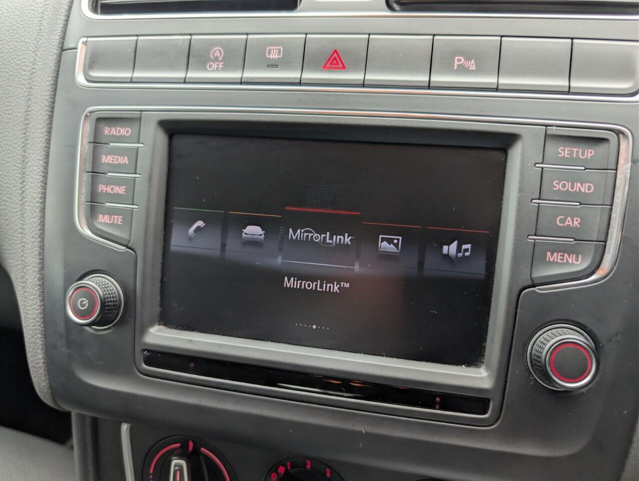 Used Volkswagen Polo 2015 for sale - 77130758: Photo 25