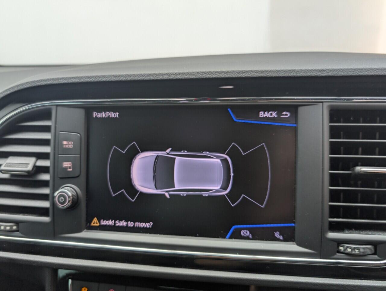 Used SEAT Leon 2019 for sale - 76549119: Photo 16