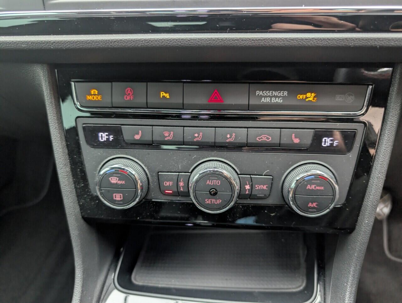 Used SEAT Leon 2019 for sale - 76549119: Photo 17