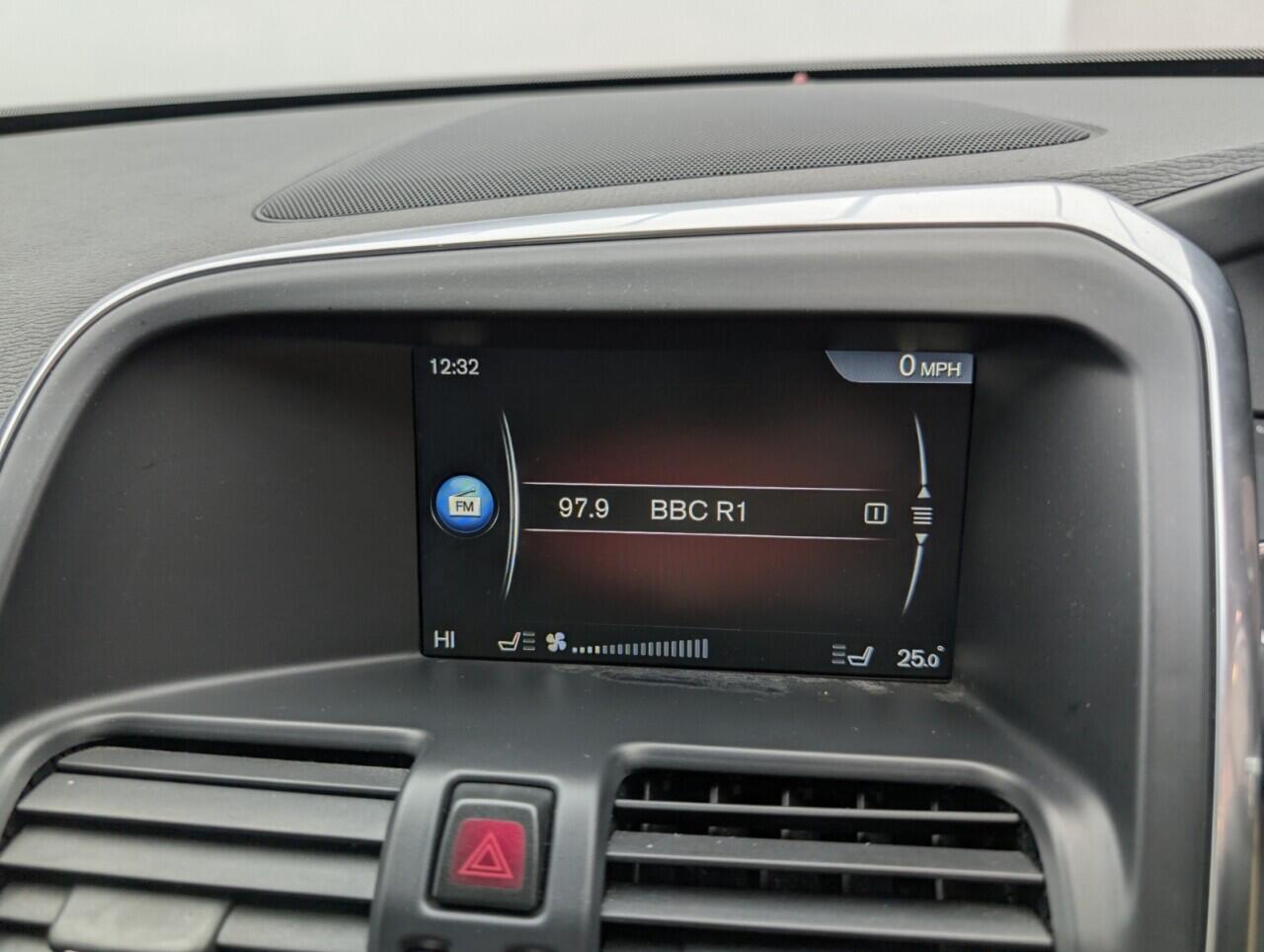 Used Volvo XC60 2016 for sale - 76485048: Photo 13