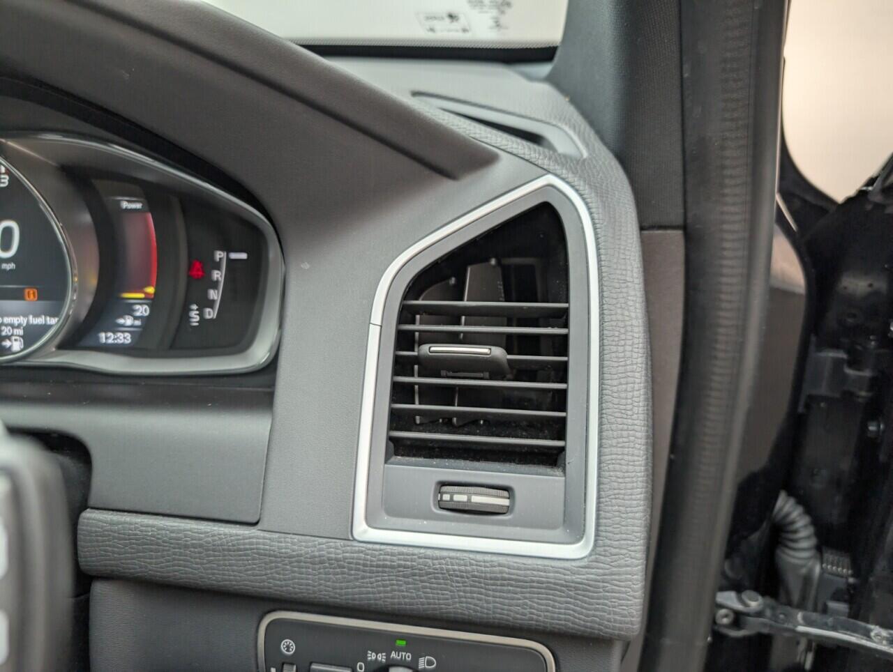 Used Volvo XC60 2016 for sale - 76485048: Photo 21