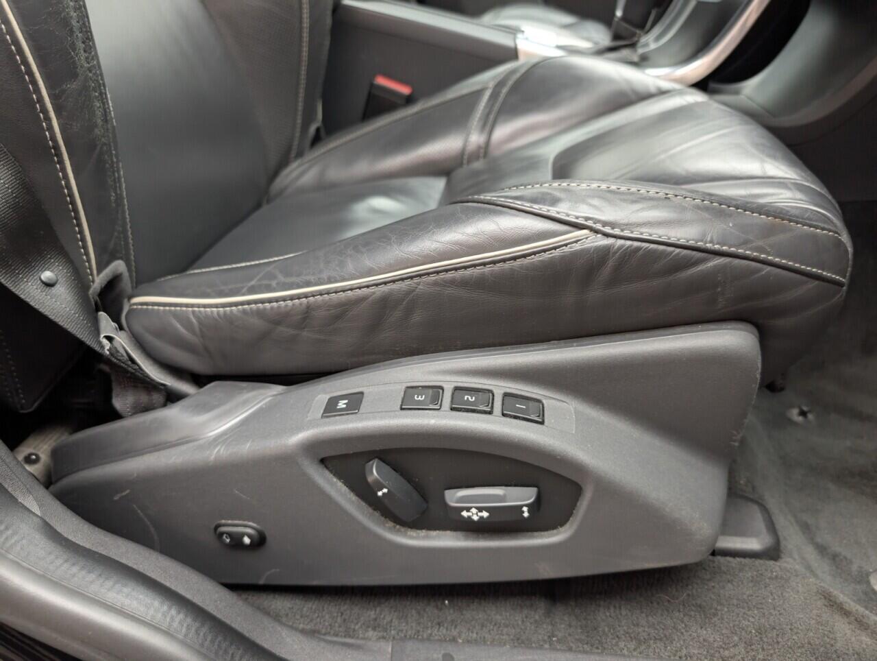 Used Volvo XC60 2016 for sale - 76485048: Photo 24