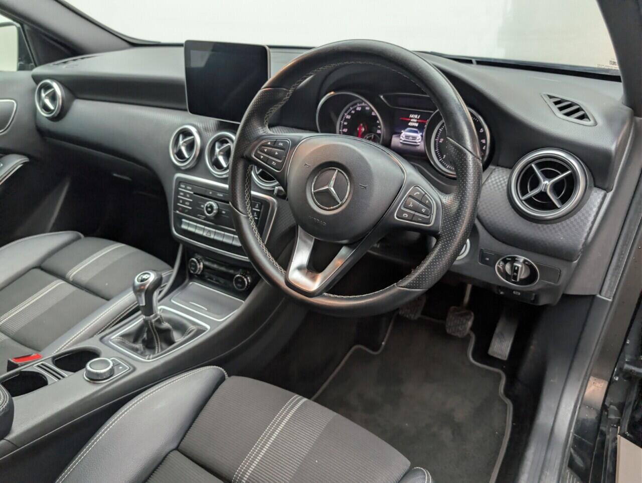 Used Mercedes-Benz A-Class for sale - 76728449: Photo 11