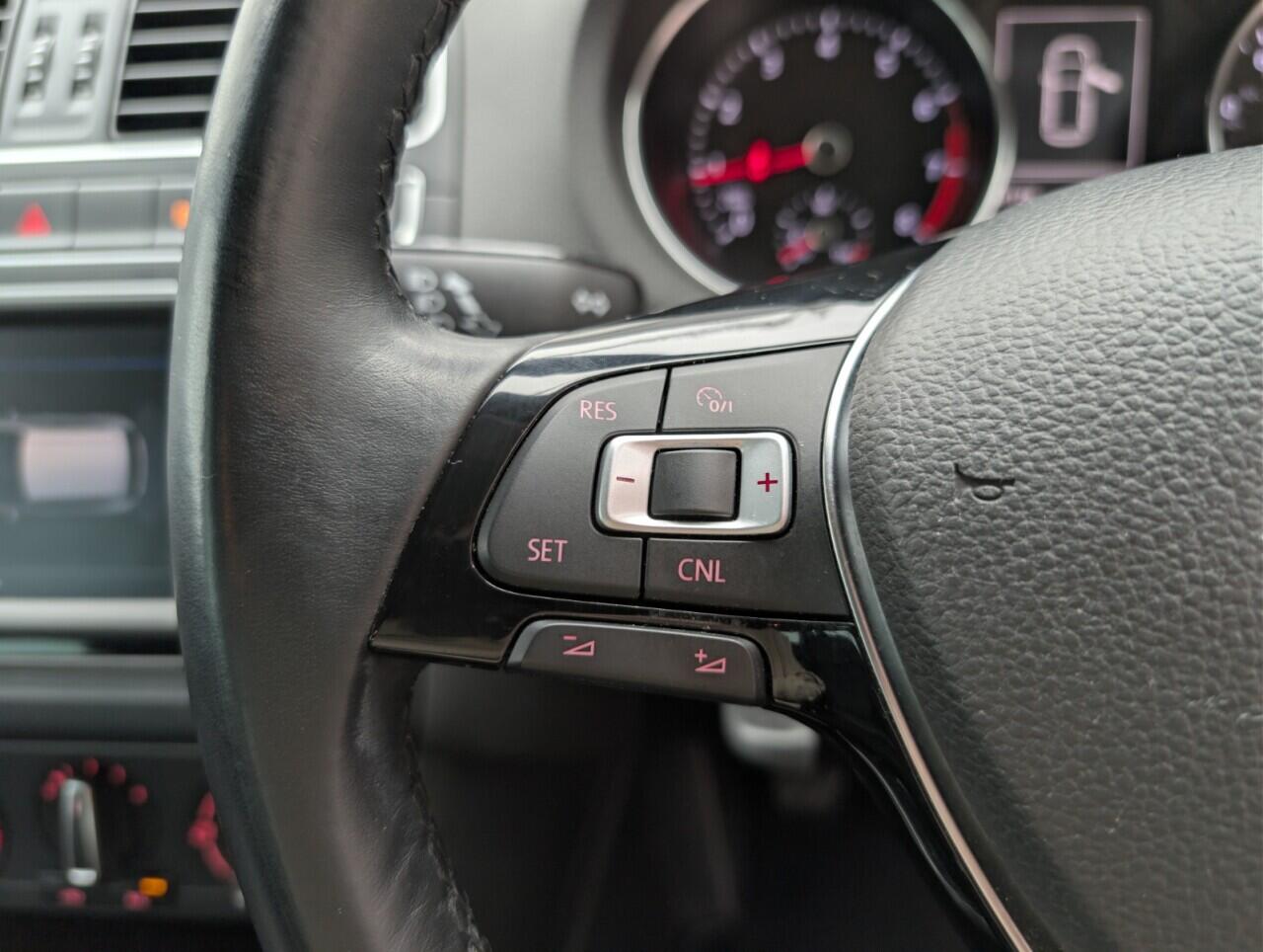 Used Volkswagen Polo 2017 for sale - 76423613: Photo 31